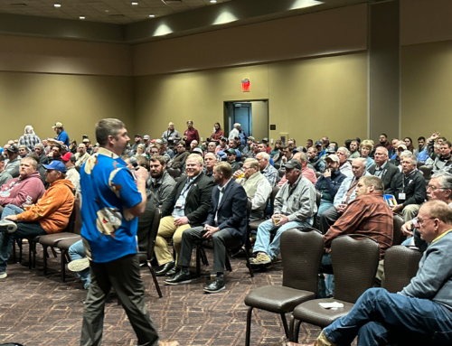 Cheers! Beer and Bull Session gets ag conversations flowing at Corn•Soy Expo